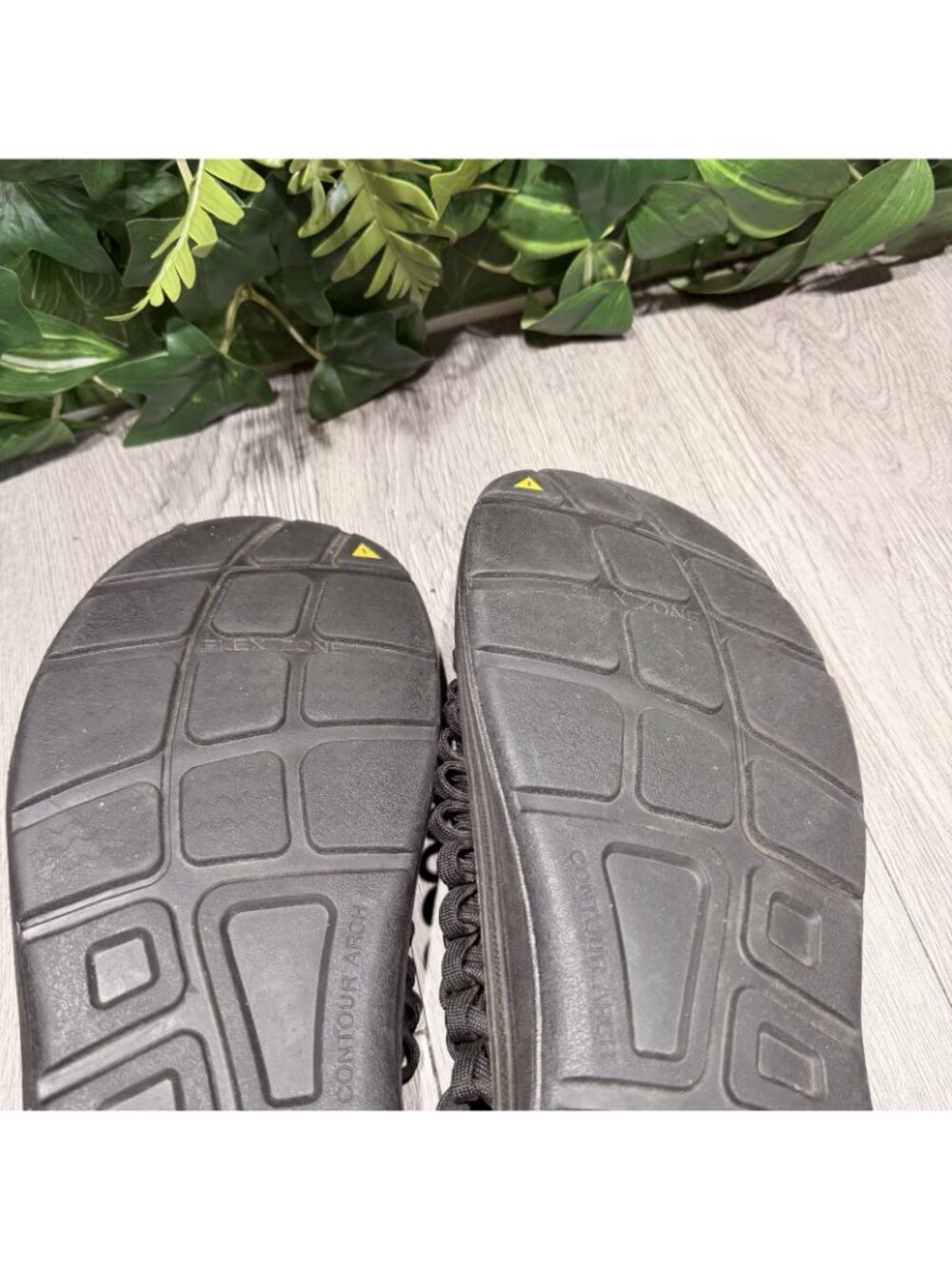 Keen Uneek Men Sandals Sz 14 Black Toggle Comfort Ankle Strap Sport Shoes - Picture 9 of 12